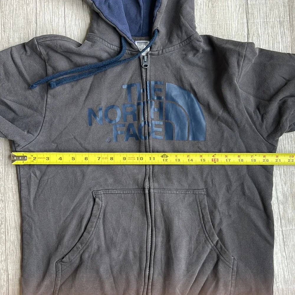 Men’s The North Face Hoodie Gray/Blue Size Medium Pullover‎ Logo